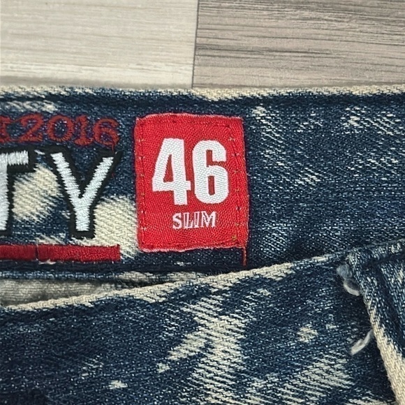 Lion Dynasty Men’s Destroyed Bleached & Ripped Denim shorts Sz 46 Slim - Picture 9 of 9